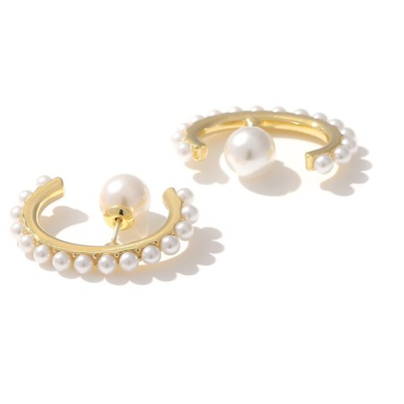 Gold Pearl stud earrings - Picture 7 of 8